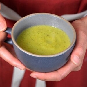 Curried Cream of Broccoli Soup by Michelle Tam / Nom Nom Paleo https://nomnompaleo.com