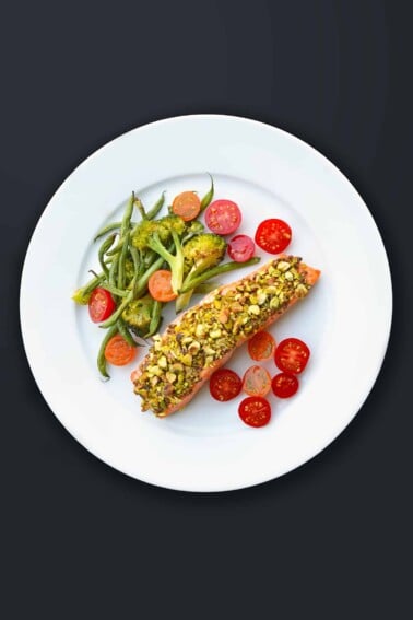 Slim Palate’s Pistachio-Crusted Salmon / Nom Nom Paleo