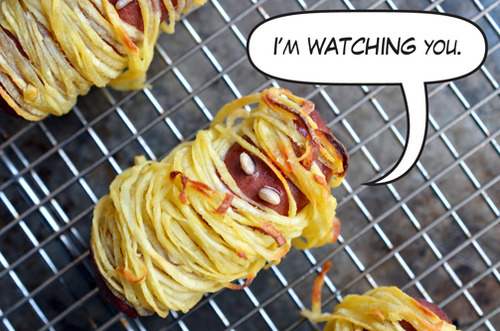 A ready-to-eat paleo Yummy Mummy saying, "I'm watching you."