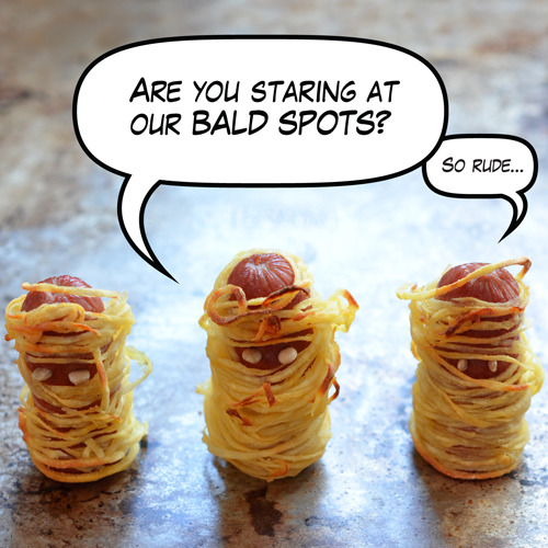 Three paleo Yummy Mummies with word balloons with jokes.