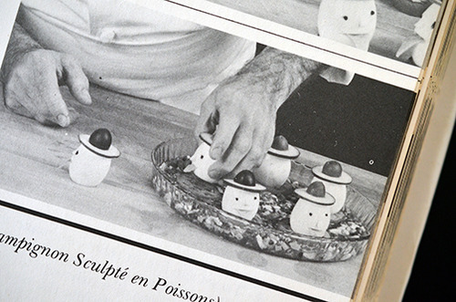 A picture of crazy clown eggs from an old cookbook.