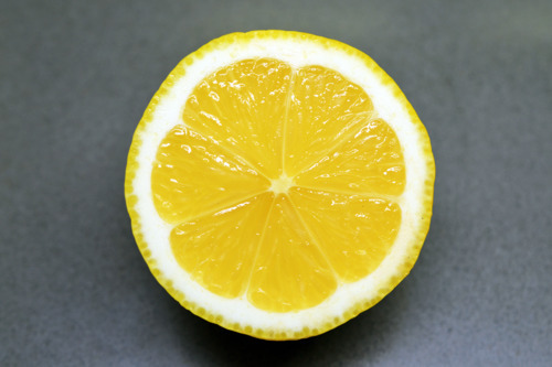 One slice of lemon crosswise.
